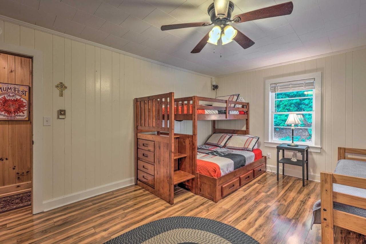 Villa Peaceful Roaring Gap Retreat With Fire Pit And Patio! Exterior foto