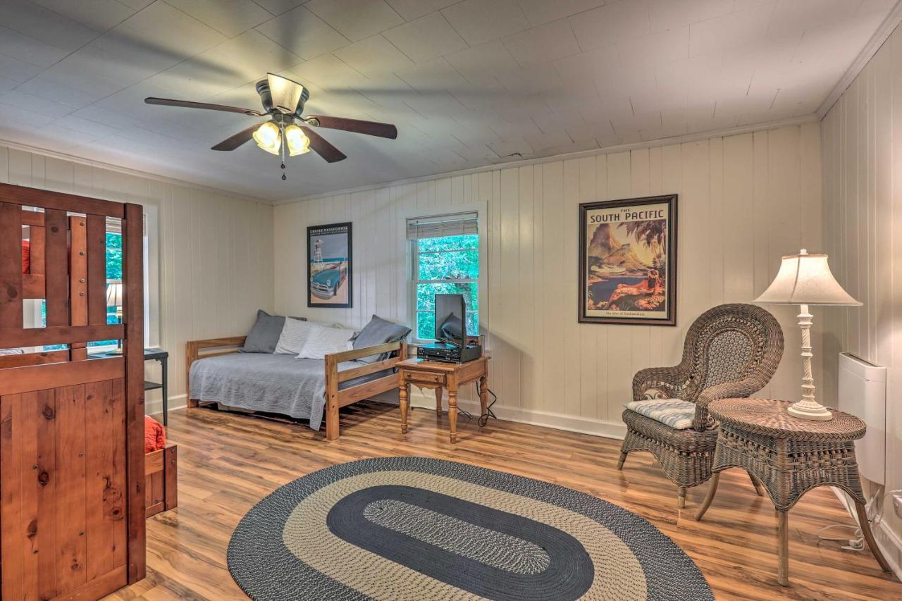 Villa Peaceful Roaring Gap Retreat With Fire Pit And Patio! Exterior foto